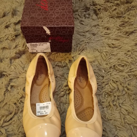 Accessories - womens  flats